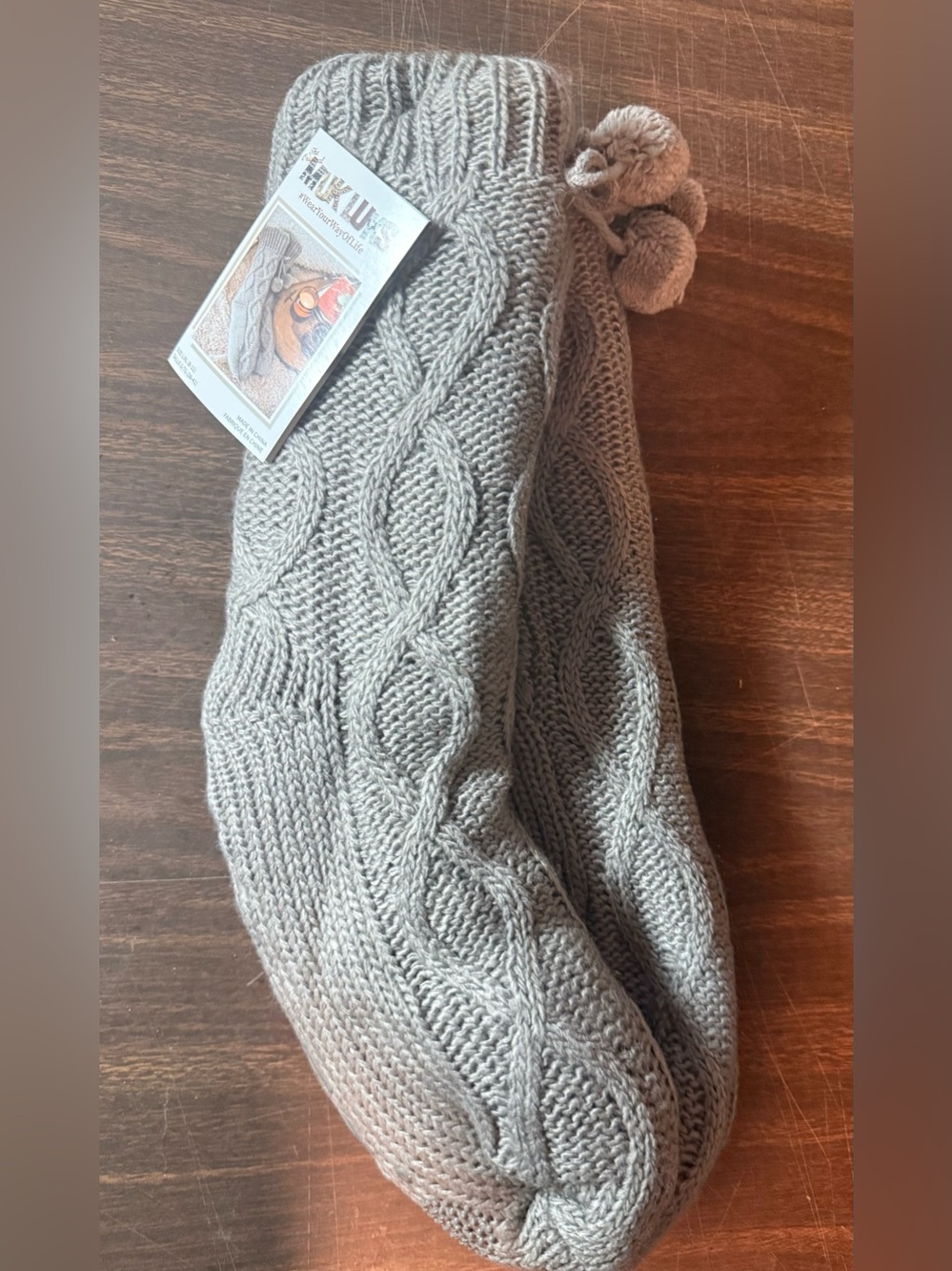 Muk Luks Cabin Pom Pom Slipper Socks Dark Grey L/XL 8-11 NEW